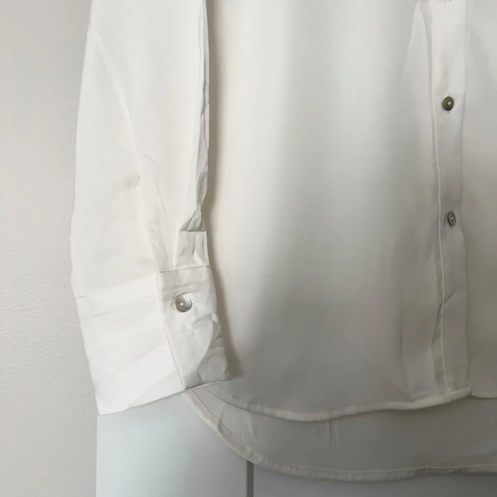 NWT Rachel Zoe White Button Down - Picture 4 of 6
